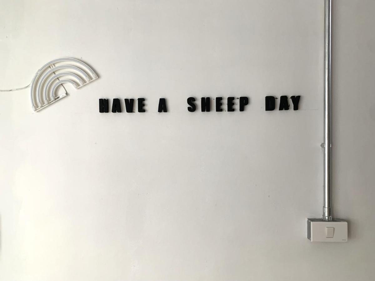 Sleep Sheep Phuket Hostel Sha Kültér fotó