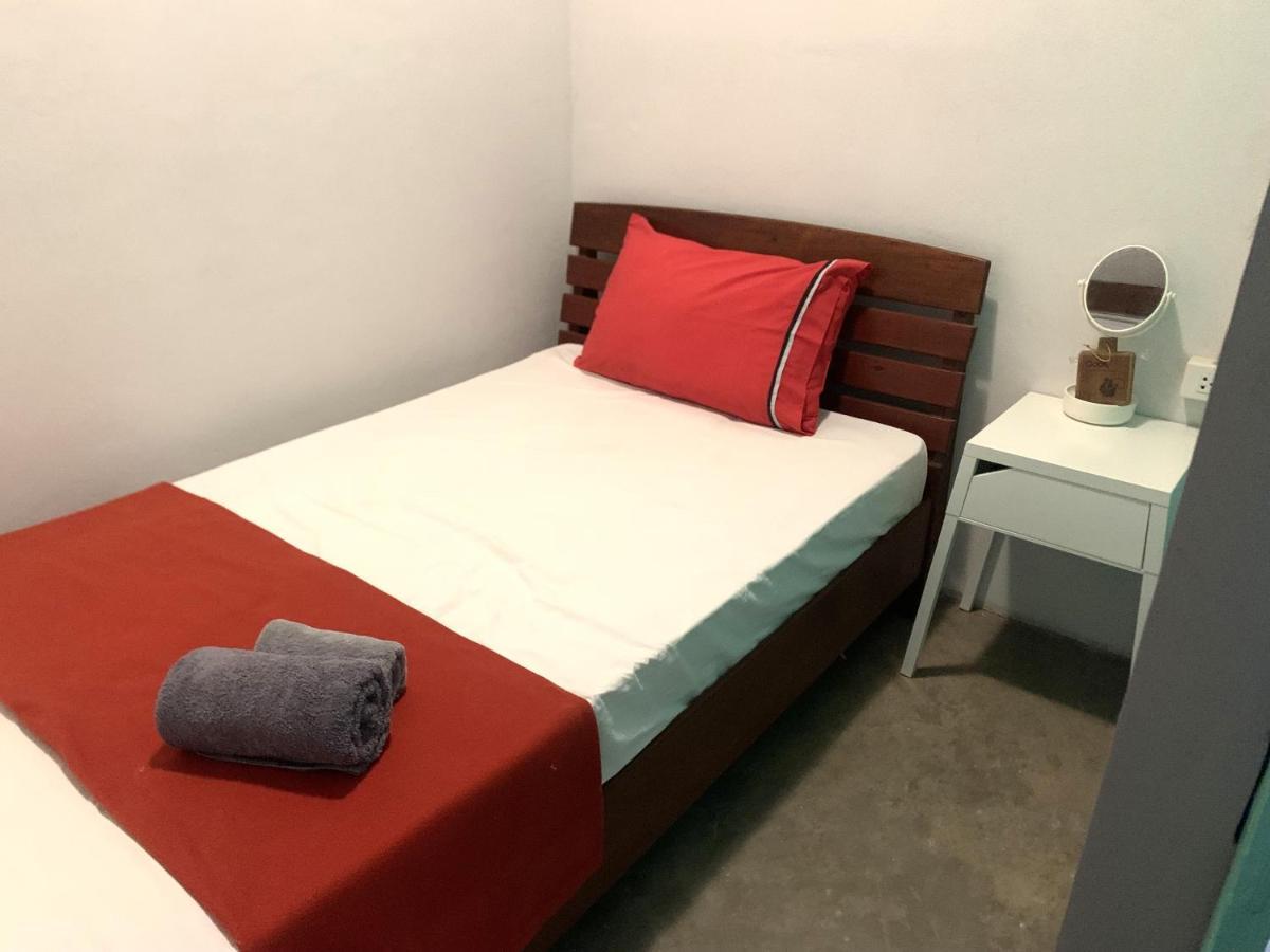 Sleep Sheep Phuket Hostel Sha Kültér fotó