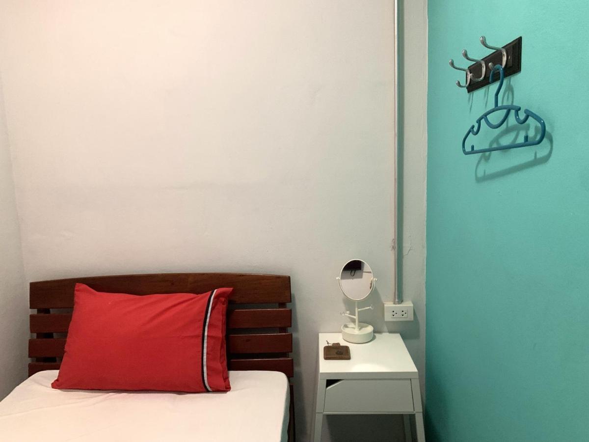 Sleep Sheep Phuket Hostel Sha Kültér fotó